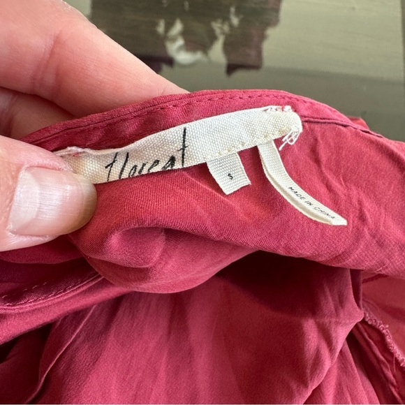 Anthropologie Floreat Silk Elegant Burgundy Spaghetti Strap Tann Top - Picture 10 of 12